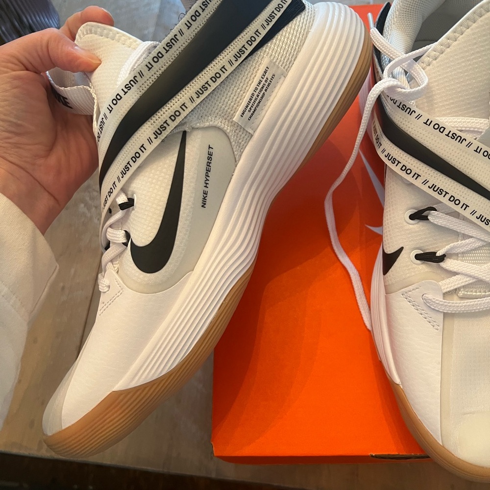 Nike React Hyperset